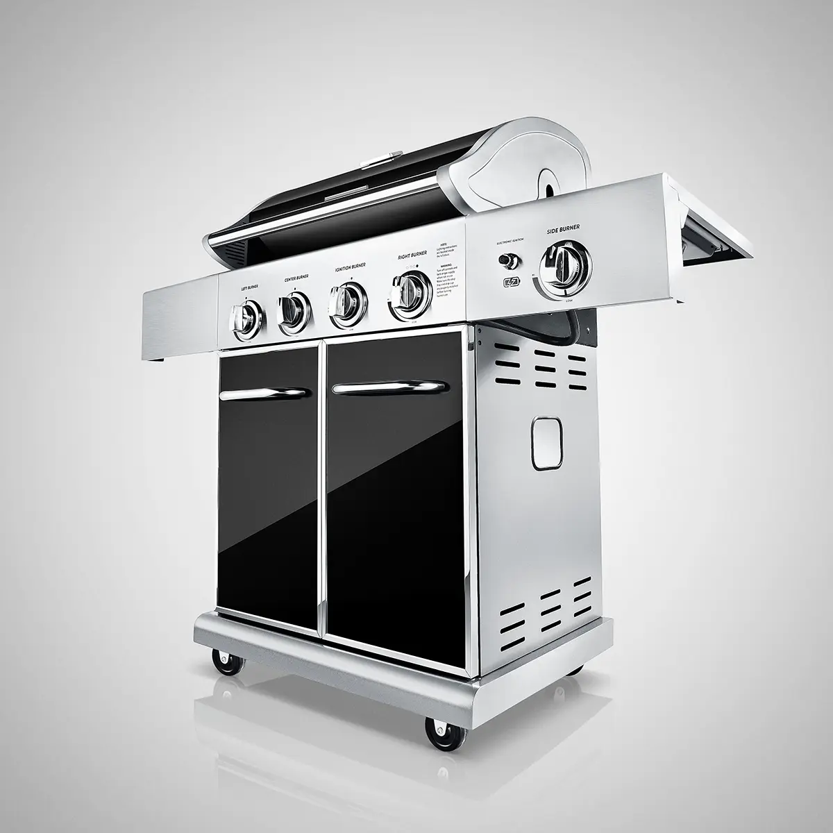 Barbacoa de gas de exterior en acero inoxidable · Fotografía de producto, TimeLäB Studio Barcelona